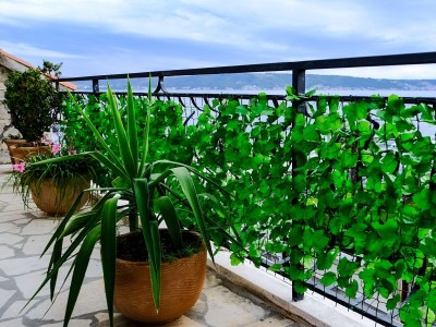 Apartment Two bedroom apartment with terrace and sea view Kaštel Novi, Kaštela A-20607-a - Outdoor photo 21