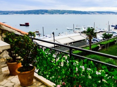 Apartment Two bedroom apartment with terrace and sea view Kaštel Novi, Kaštela A-20607-a - Outdoor photo 22