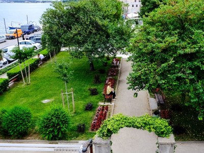 Apartment Two bedroom apartment with terrace and sea view Kaštel Novi, Kaštela A-20607-a - Outdoor photo 23