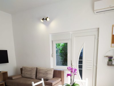 Apartment One bedroom apartment with terrace Novi Vinodolski A-19860-a - Outdoor photo 11