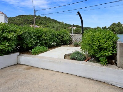 Apartment Four-bedroom apartment near beach Supetarska Draga - Donja, Rab A-5042-a - Outdoor photo 4