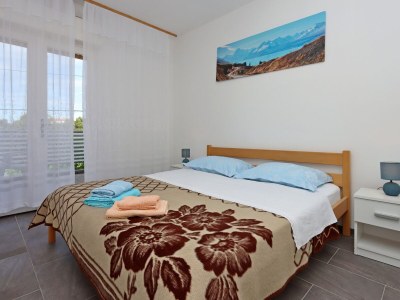 Apartment Four-bedroom apartment near beach Supetarska Draga - Donja, Rab A-5042-a - Outdoor photo 14