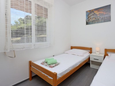 Apartment Four-bedroom apartment near beach Supetarska Draga - Donja, Rab A-5042-a - Outdoor photo 23