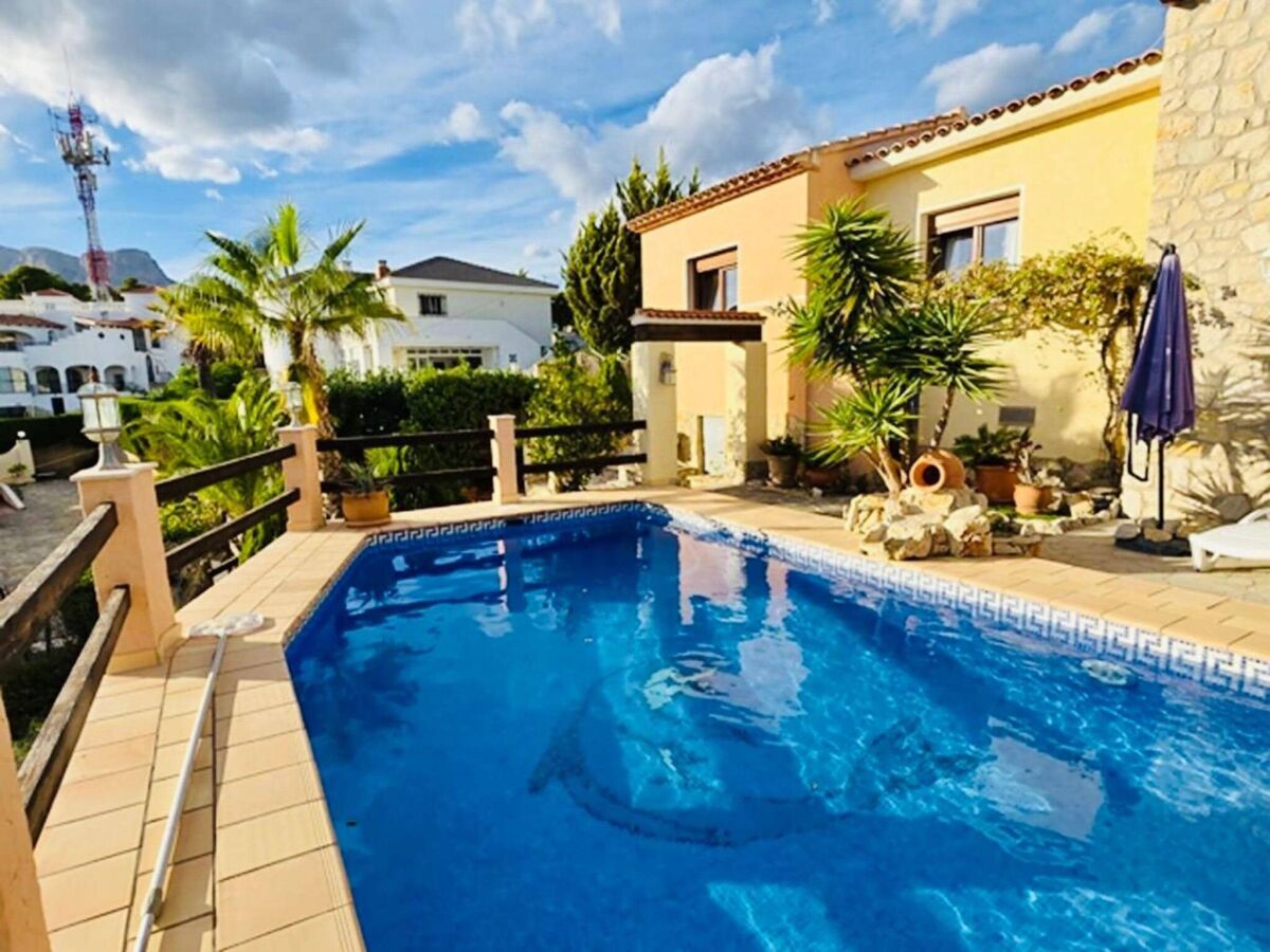 Holiday house Charmante Villa mit privatem Garten - Outdoor photo 4