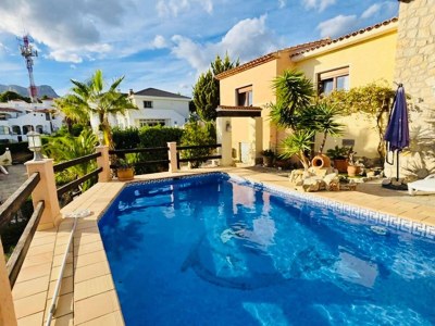 Holiday house Charmante Villa mit privatem Garten - Outdoor photo 4