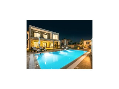 Villa Luxurious Villa with private pool. - Outdoor photo 19