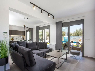 Villa Luxurious Villa with private pool. - Features photo 27