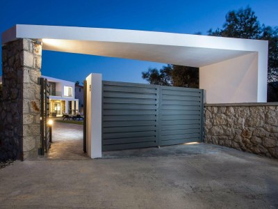 Villa Luxurious Villa with private pool. - Features photo 30