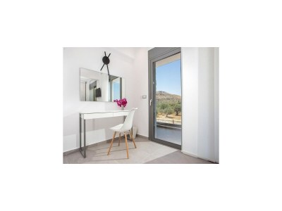 Villa Luxurious Villa with private pool. - Features photo 33