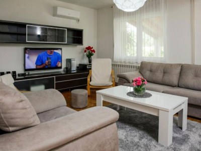 Villa Villa Ante with Outdoor Pool - Features photo 9