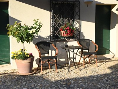 Holiday house Historic Han Hideaway Double Room 9 - Outdoor photo 26