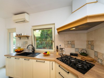 Holiday house Ruhiger Rückzugsort mit Meerblick auf Insel Hvar - Outdoor photo 95