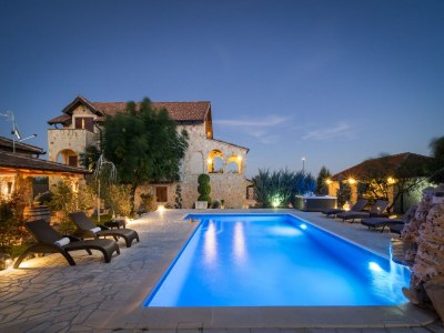 Holiday house Heated Pool Villa near Sibenik - Outdoor photo 27