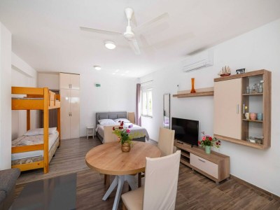 Apartment Helles Apt in der Nähe des Strandes von Zadar - Features photo 19