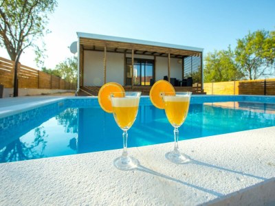 Holiday house Charming Holiday Home near Zadar - Outdoor photo 21