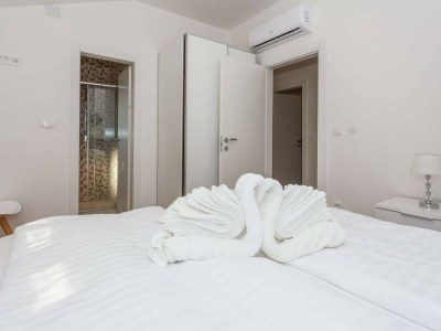 Holiday house Villa near Zadar for 16 Guests - Features photo 17