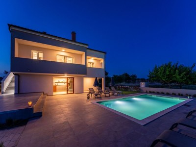 Holiday house Villa with Pool and Sauna in Galovac - Outdoor photo 5