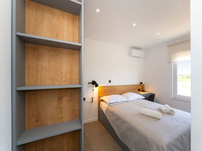 Holiday house Villa with Pool and Sauna in Galovac - Features photo 45