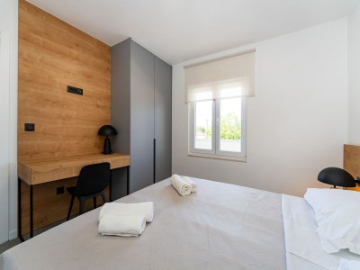 Holiday house Villa with Pool and Sauna in Galovac - Features photo 46