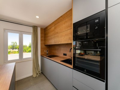 Holiday house Villa with Pool and Sauna in Galovac - Features photo 57