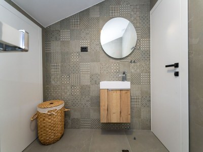 Holiday house Villa with Pool and Sauna in Galovac - Features photo 65