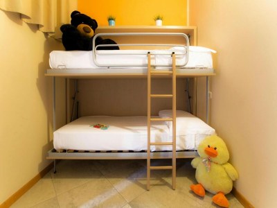 Holiday park Apartment in Manerba with barbecue - Features photo 20