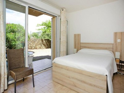 Holiday park Apartment near Sandy Beaches - Features photo 3