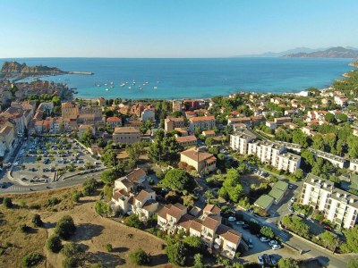 Holiday park Apartment near Sandy Beaches - Environment photo 32