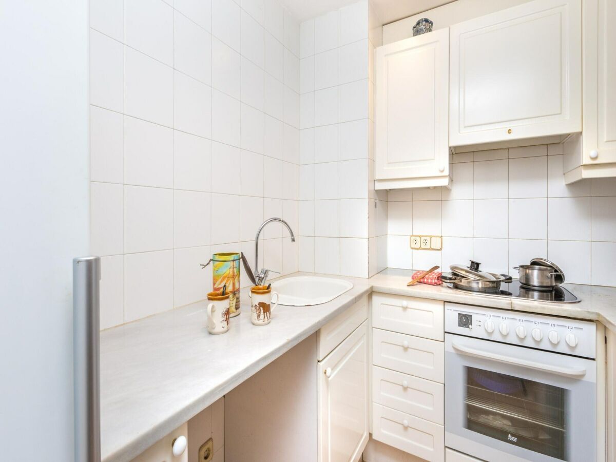 Apartment Apartment in Llafranc near Costa Brava Beach - Features photo 5