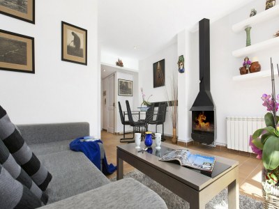 Apartment Apartment in Llafranc near Costa Brava Beach - Features photo 10