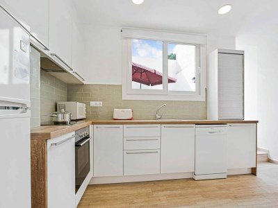 Apartment Apartment in Costa Brava near the Beach - Features photo 7