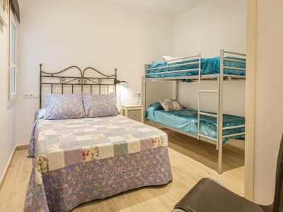 Apartment Apartment in Costa Brava near the Beach - Features photo 11