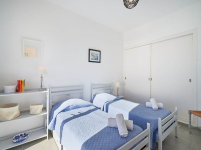 Apartment Beautiful apartment in Costa Brava - Features photo 8