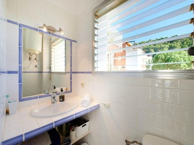 Apartment Beautiful apartment in Costa Brava - Features photo 10