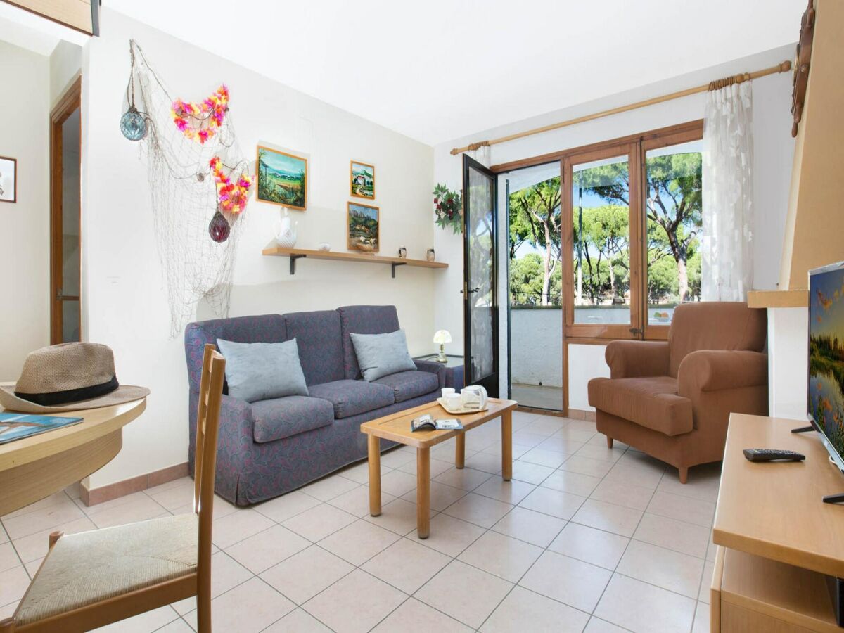 Apartment Apartment in Pals near Peaceful Beach