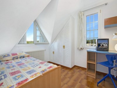 Villa Villa in Blanes with Pool and Sea Views - Features photo 10