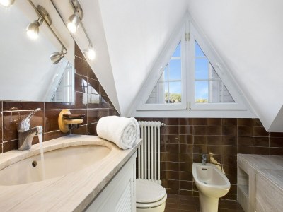 Villa Villa in Blanes with Pool and Sea Views - Features photo 11