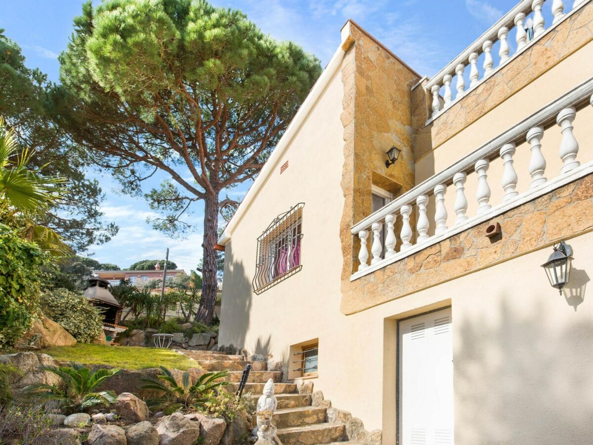 Villa Charmante Villa mit 3 Schlafzimmern Lloret de Mar - Outdoor photo 4