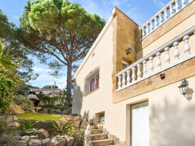 Villa Charmante Villa mit 3 Schlafzimmern Lloret de Mar - Outdoor photo 4