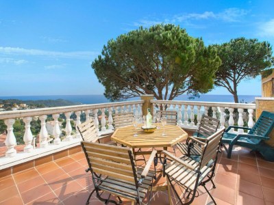 Villa Charmante Villa mit 3 Schlafzimmern Lloret de Mar - Outdoor photo 8