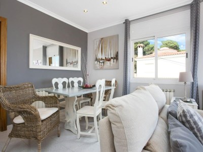 Villa Charmante Villa mit 3 Schlafzimmern Lloret de Mar - Features photo 16