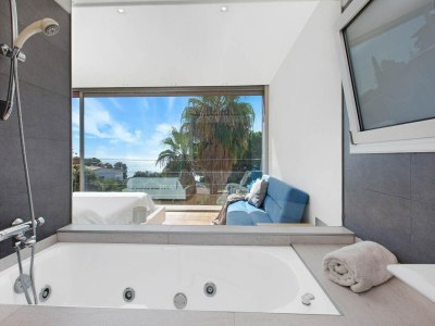 Villa Villa an der Costa Brava nahe Cala Canyelles - Features photo 9