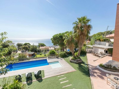 Villa Villa an der Costa Brava nahe Cala Canyelles - Environment photo 23