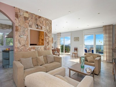Villa Villa in Costa Brava with Sea View & Pool - Features photo 12