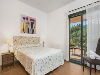 Villa Villa on Costa Brava near Cala Canyelles Beach - Features photo 10