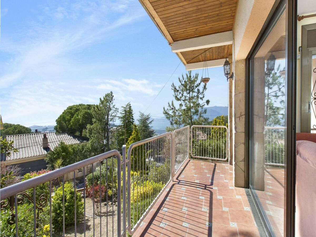 Villa Relaxing villa with garden near Lloret de Mar - Outdoor photo 3