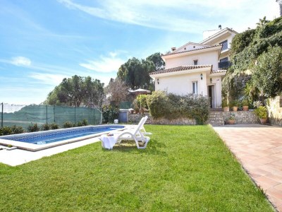 Villa Villa in Spain near Cala Canyelles Beach - Outdoor photo 7