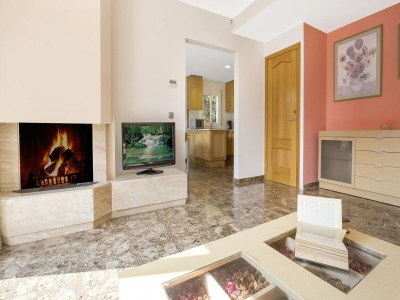 Villa Villa in Spain near Cala Canyelles Beach - Features photo 12