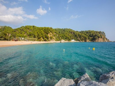 Villa Villa in Spain near Cala Canyelles Beach - Environment photo 23