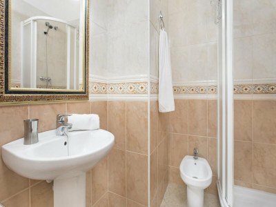 Apartment Apartment in Lloret de Mar near the Beach - Features photo 16